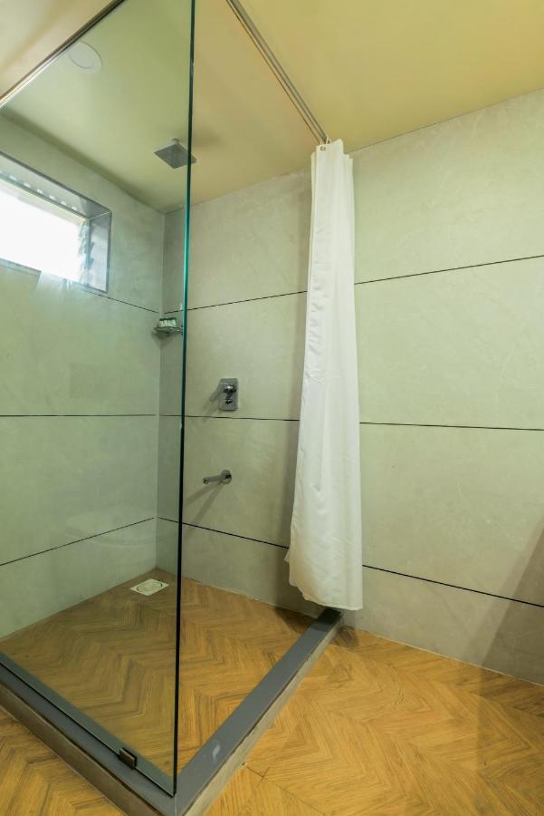 Gold Beach Villa Daman Dış mekan fotoğraf