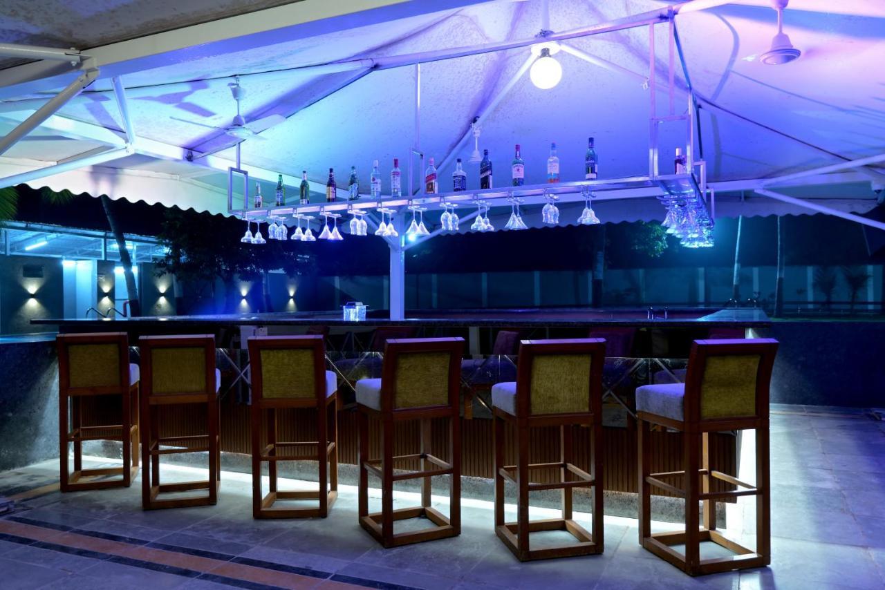 Gold Beach Villa Daman Dış mekan fotoğraf
